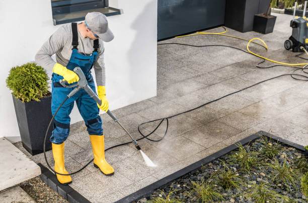 Fence Pressure Washing in Chesapeake, VA